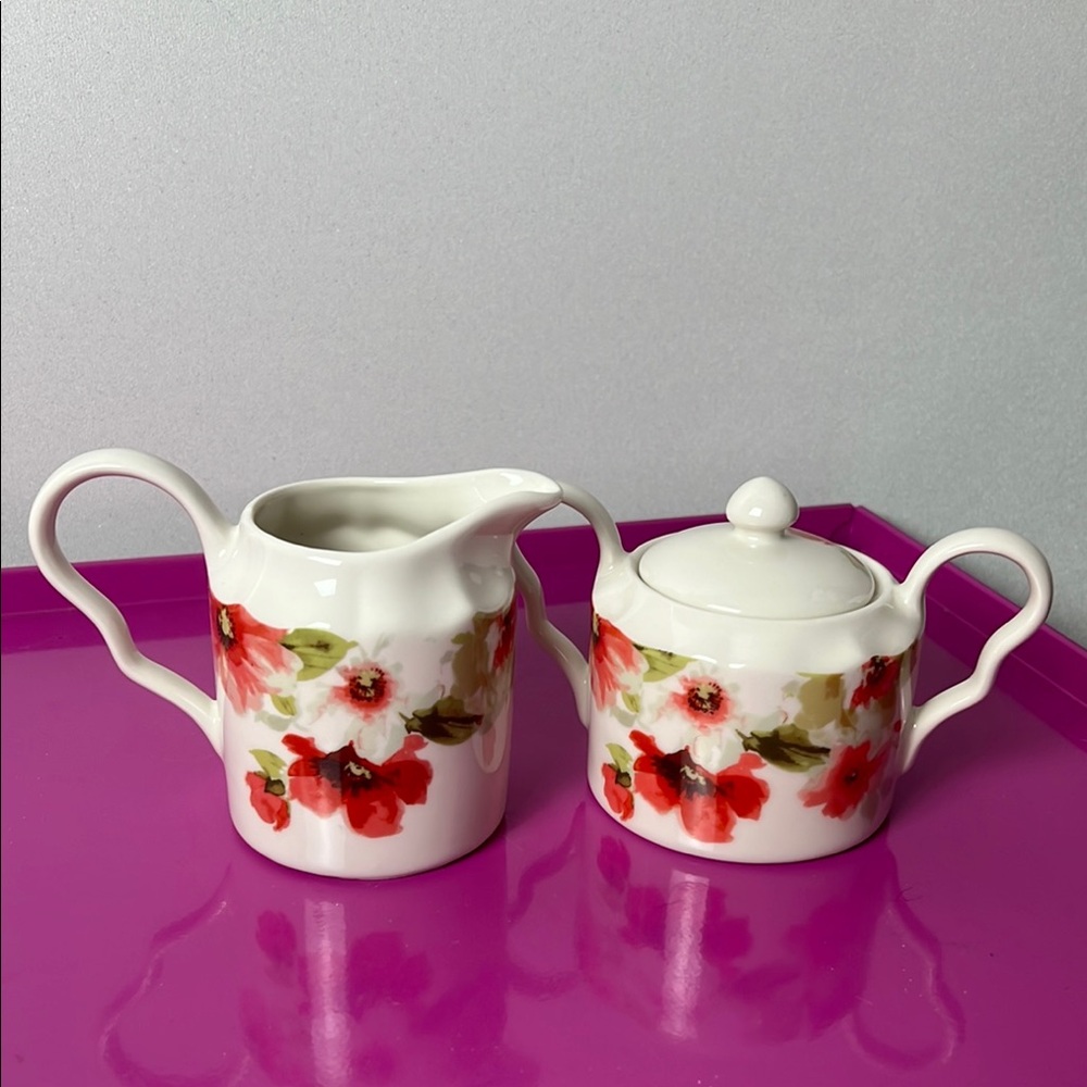 222 Fifth coffee and creamer set